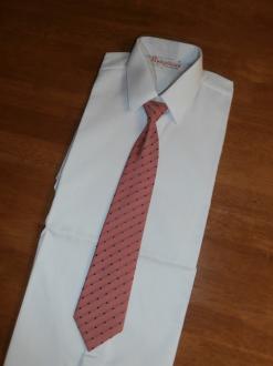 chlapecká kravata